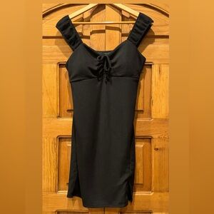Elegant Black Ribbed Sleeveless Short Dress w/cute Front Tie Detail, size Large